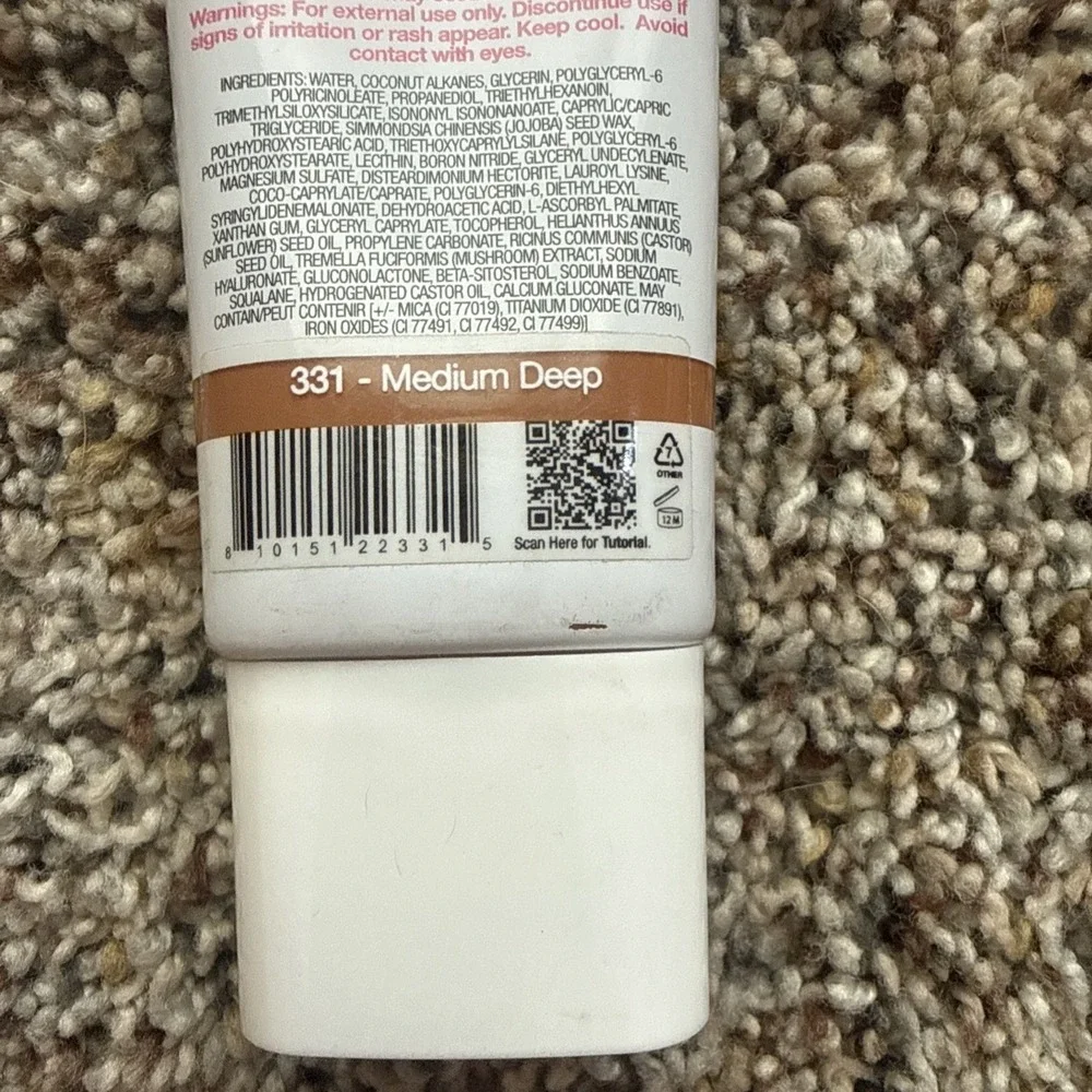 Pretty Smart Medium Coverage Foundation 331 Medium Deep Vegan 1.08 fl New